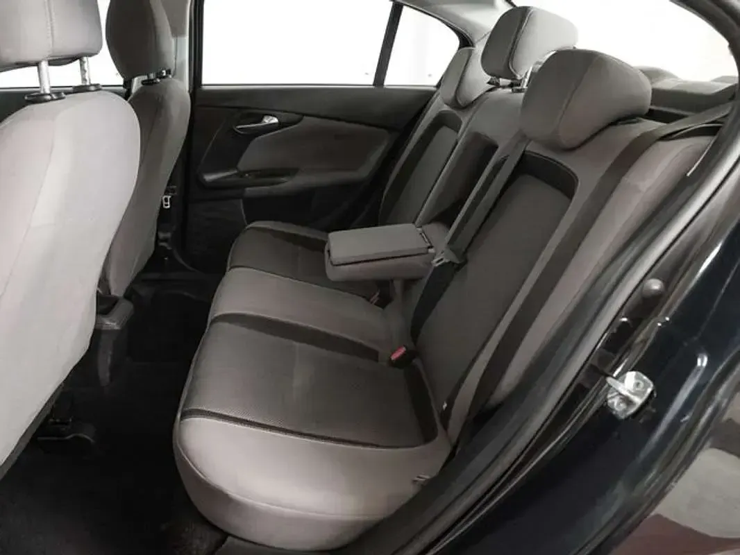 Usado Fiat Tipo Easy 120 CV (88 kW) 2018 Negro Berlina