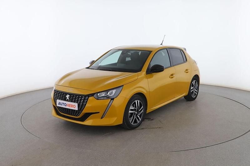 Amarillo Usado 2022 Peugeot 208 Allure Utilitario | 14.399 € (Precio justo) - Imagen 1/3