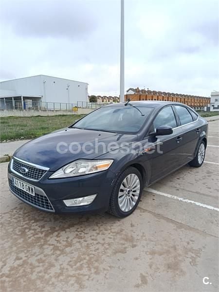 Usado Ford Mondeo Titanium S 163 CV (119 kW) 2010 Azul Berlina