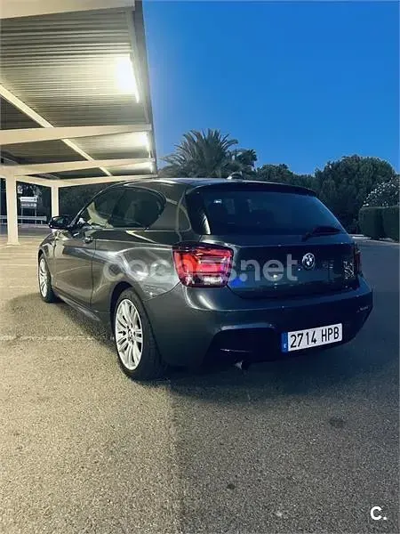 Usado BMW 116 M Sport 136 CV (100 kW) 2013 Gris / plata Utilitario