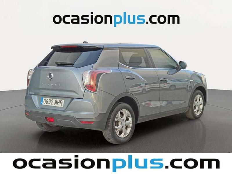 Usado Ssangyong (KGM) Tivoli 128 CV (94 kW) 2023 Plateado SUV
