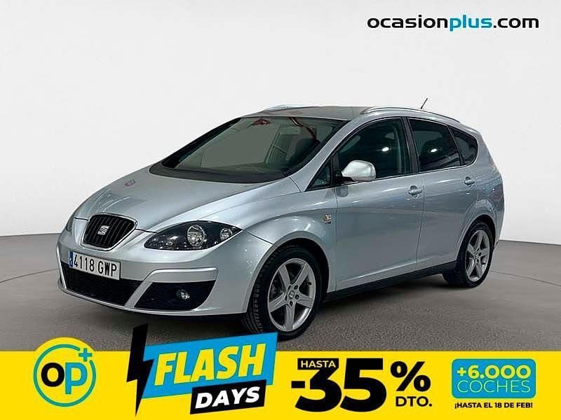 Usado Seat Altea Sport 160 CV (117 kW) 2010 Gris Monovolumen