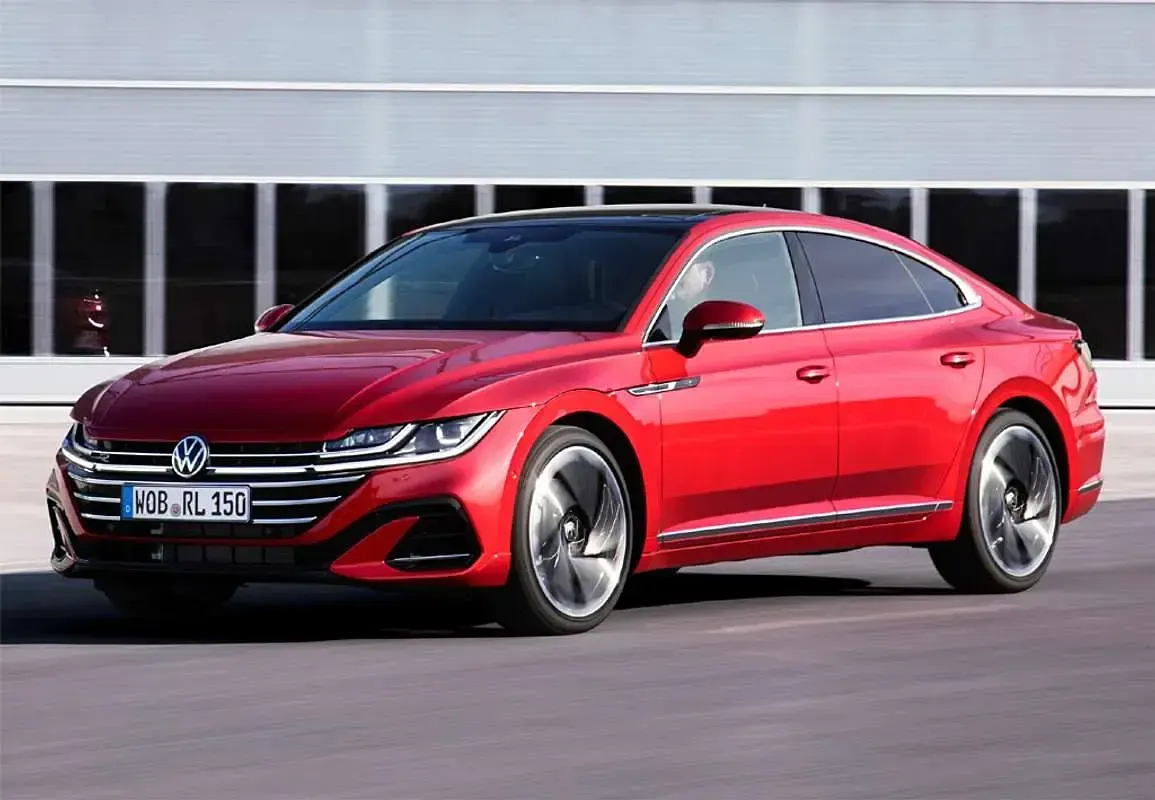 Usado VW Arteon Elegance 150 CV (110 kW) 2022 Gris Coupe