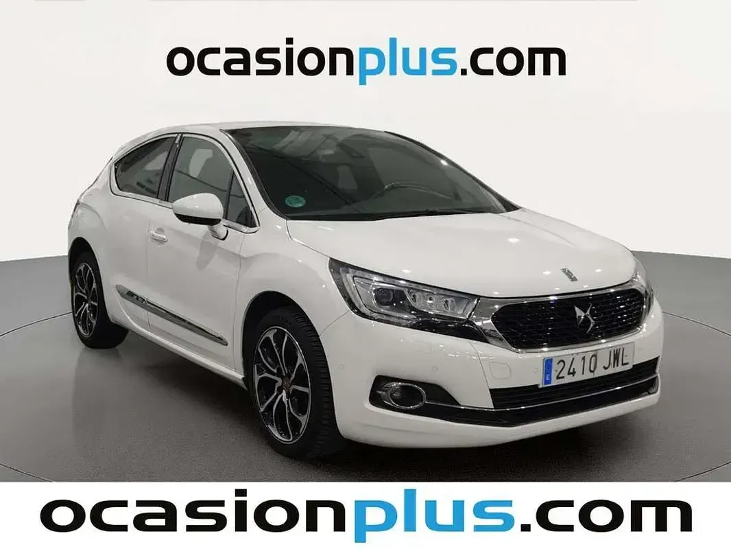 Usado DS Automobiles DS4 Style 131 CV (96 kW) 2017 Rojo Utilitario