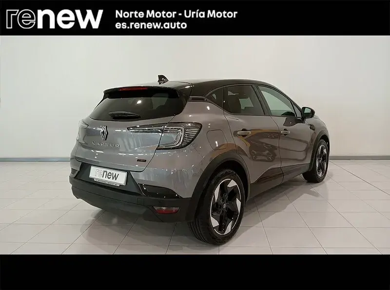 Usado Renault Captur Techno 145 CV (106 kW) 2025 Gris SUV