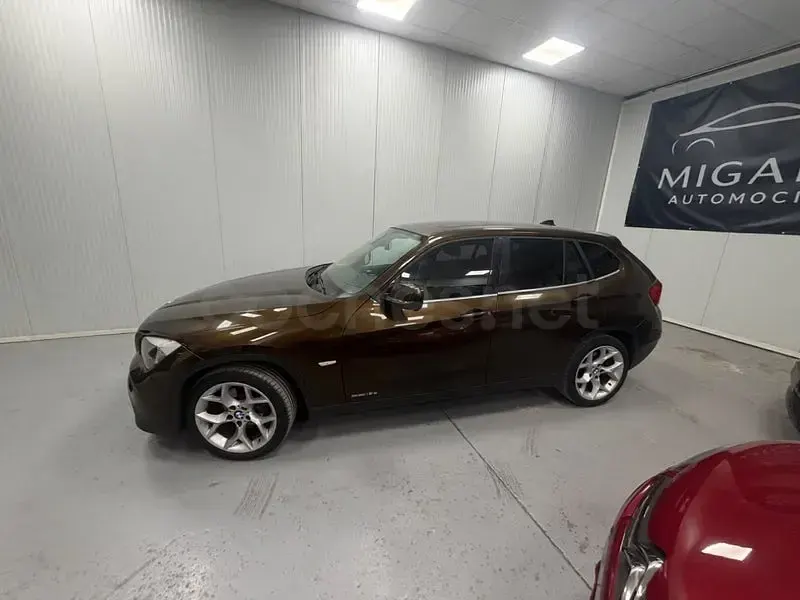 Usado BMW X1 143 CV (105 kW) 2011 Marrón SUV