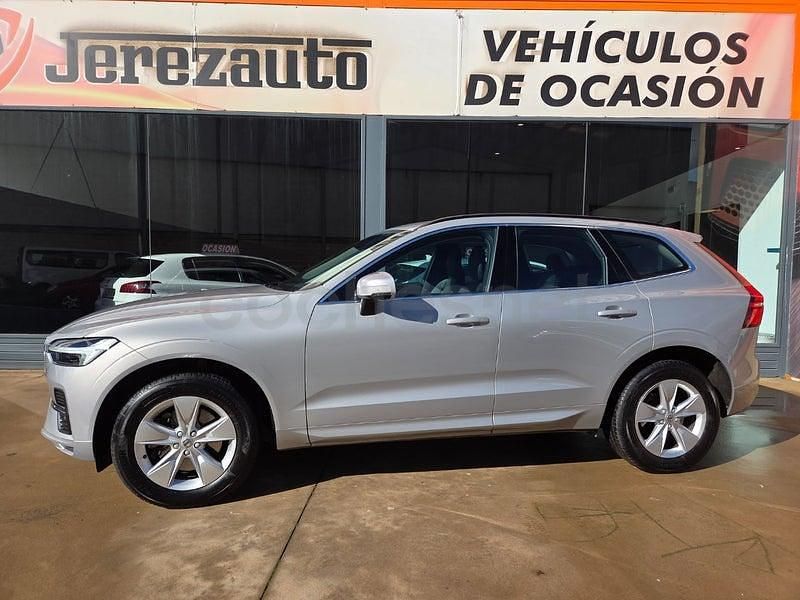 Usado Volvo XC60 Core 197 CV (144 kW) 2024 Gris / plata SUV