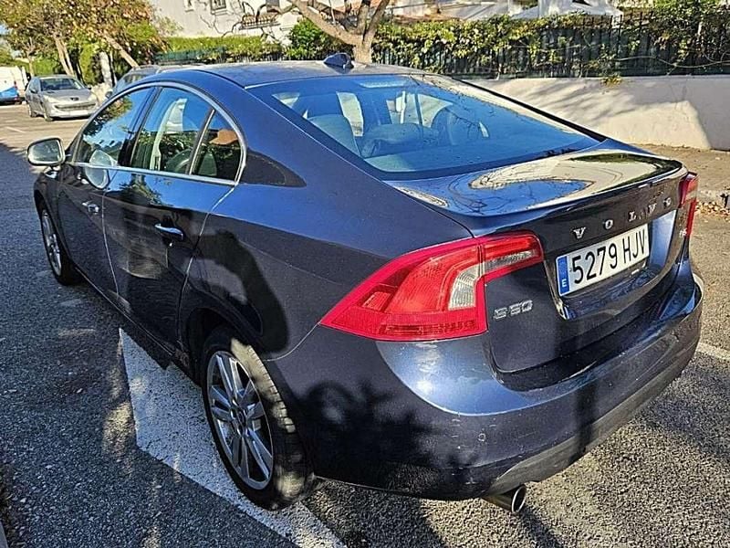 Usado Volvo S60 Summum 241 CV (177 kW) 2012 Gris / plata Berlina