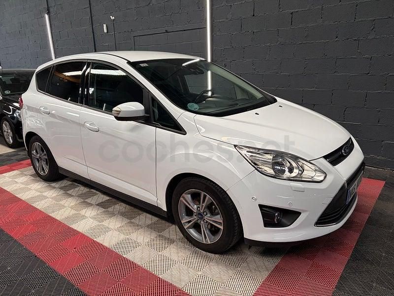 Usado Ford C-MAX 125 CV (91 kW) 2014 Blanco Monovolumen