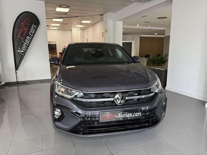 Usado VW Taigo R-line 110 CV (80 kW) 2023 Gris SUV