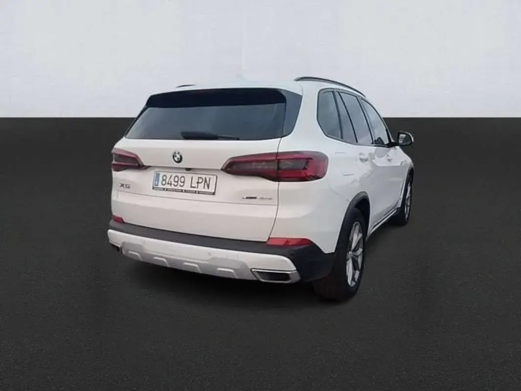 Begagnad BMW X5 xLine 398 HK (292 kW) 2021 Vit SUV