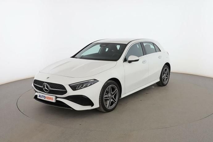 Blanco Usado 2023 Mercedes A250 AMG line Berlina | 31.899 € (Super precio) - Imagen 1/3
