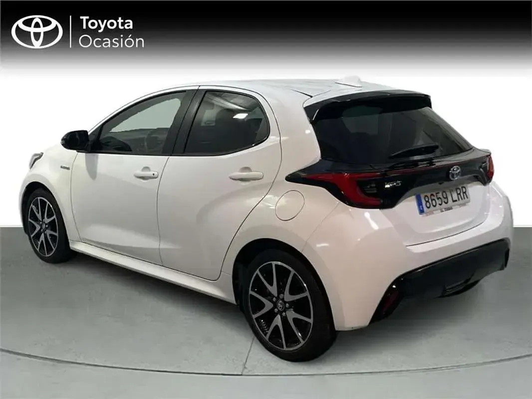 Usado Toyota Yaris Style 116 CV (85 kW) 2021 Utilitario