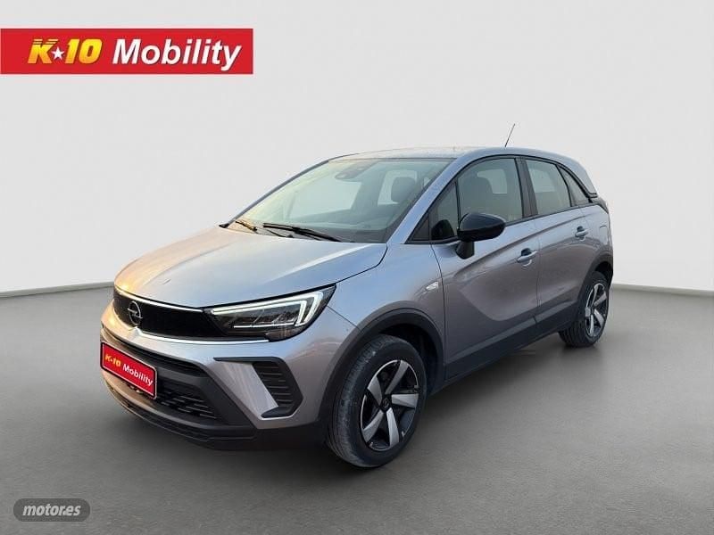 Usado Opel Crossland Edition 110 CV (80 kW) 2022 Gris / plata SUV