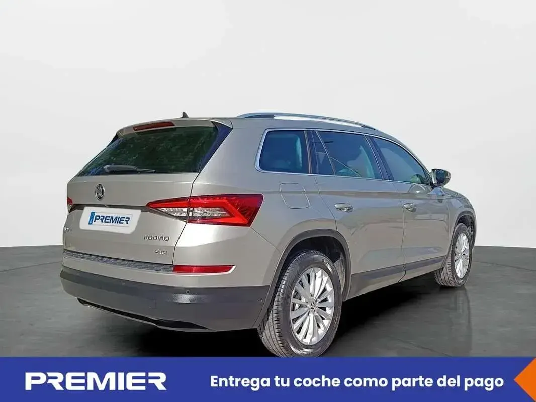 Usado Skoda Kodiaq Style 190 CV (139 kW) 2017 Gris SUV