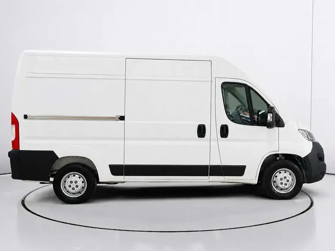 Usado Opel Movano 140 CV (102 kW) 2022 Blanco Van