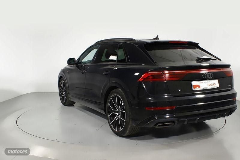 Usado Audi Q8 Black Edition 286 CV (210 kW) 2025 Negro SUV