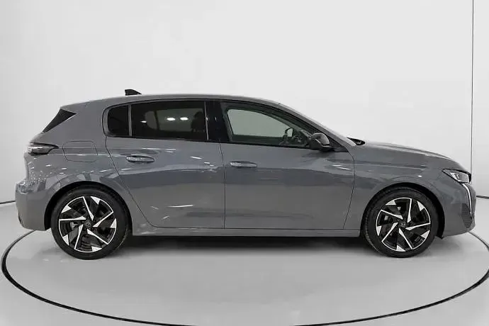 Usado Peugeot 308 Allure 130 CV (95 kW) 2024