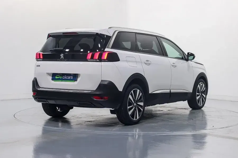 Usado Peugeot 5008 Allure 130 CV (95 kW) 2018 SUV
