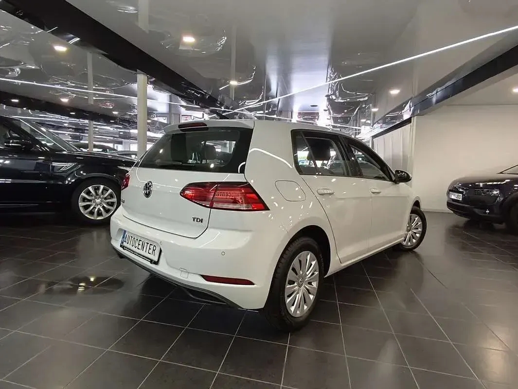 Usado VW Golf VII Business 114 CV (83 kW) 2017 Blanco Utilitario