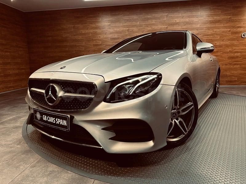 Usado Mercedes E220 194 CV (142 kW) 2019 Gris / plata Coupe