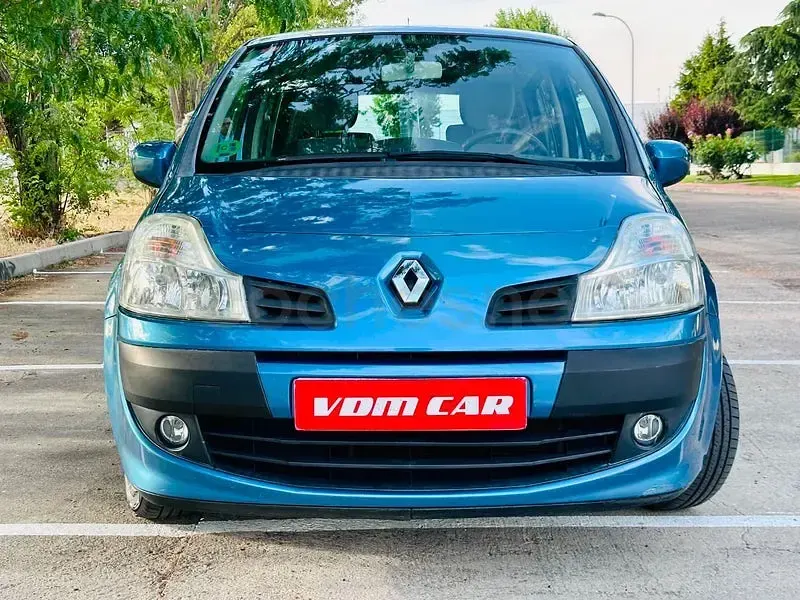 Usado Renault Grand Modus Dynamique 75 CV (55 kW) 2010 Azul Monovolumen