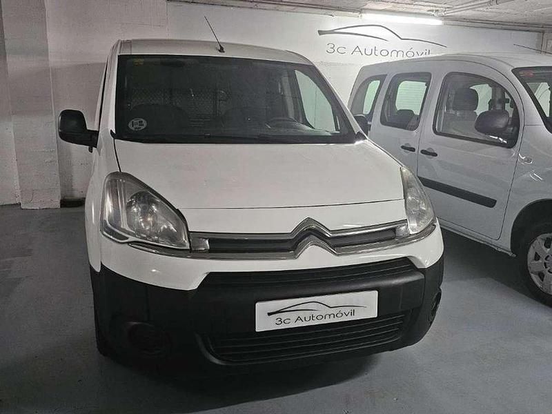 Blanco Usado 2012 Citroën Berlingo Attraction Monovolumen | 5000 € - Imagen 1/4