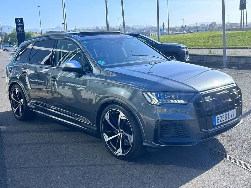 Usado Audi SQ7 507 CV (372 kW) 2022 Gris / plata SUV