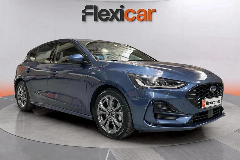 Azul Usado 2023 Ford Focus ST-Line Berlina | 16.790 € (Precio justo) - Imagen 1/4