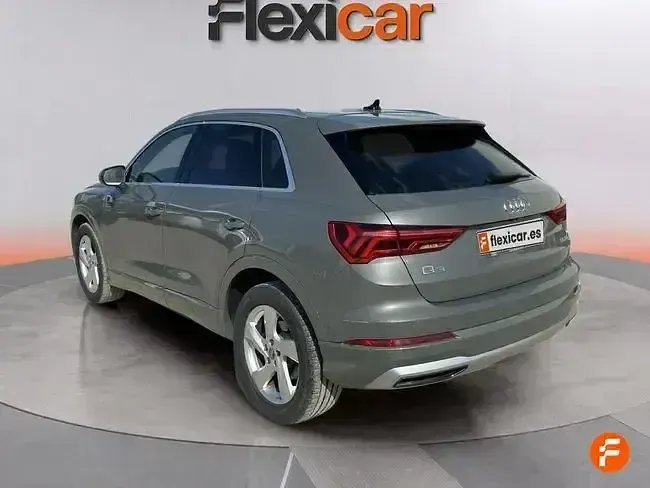 Usado Audi Q3 150 CV (110 kW) 2019 Gris SUV