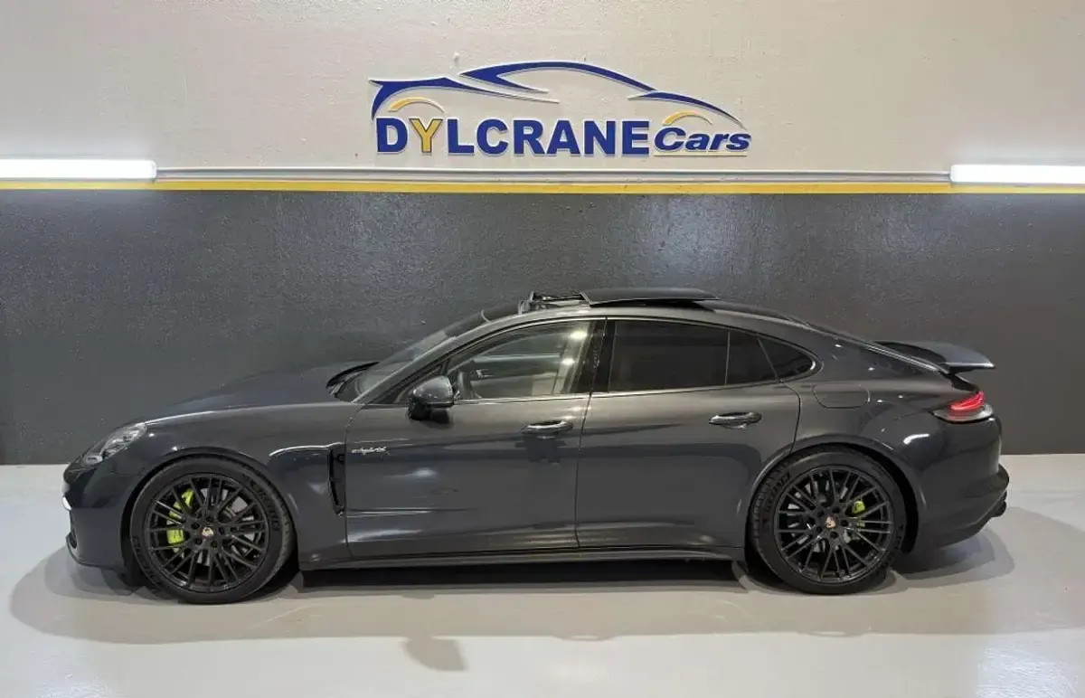 Usado Porsche Panamera 4 462 CV (339 kW) 2022 Gris Berlina
