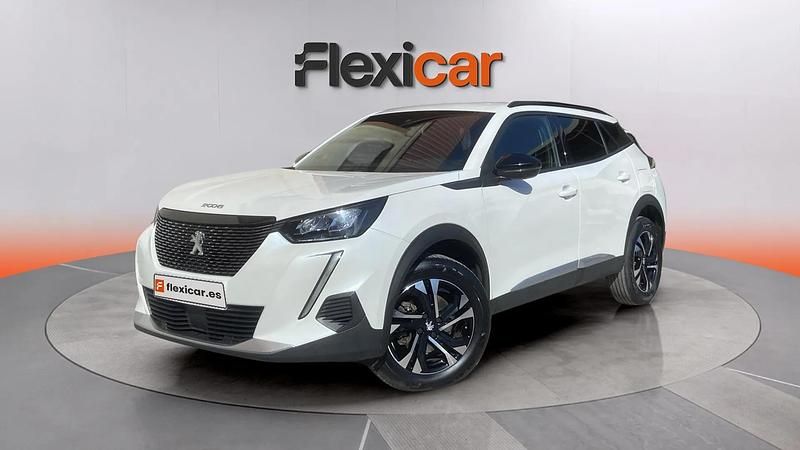 Usado Peugeot 2008 Allure 131 CV (96 kW) 2023 Blanco SUV