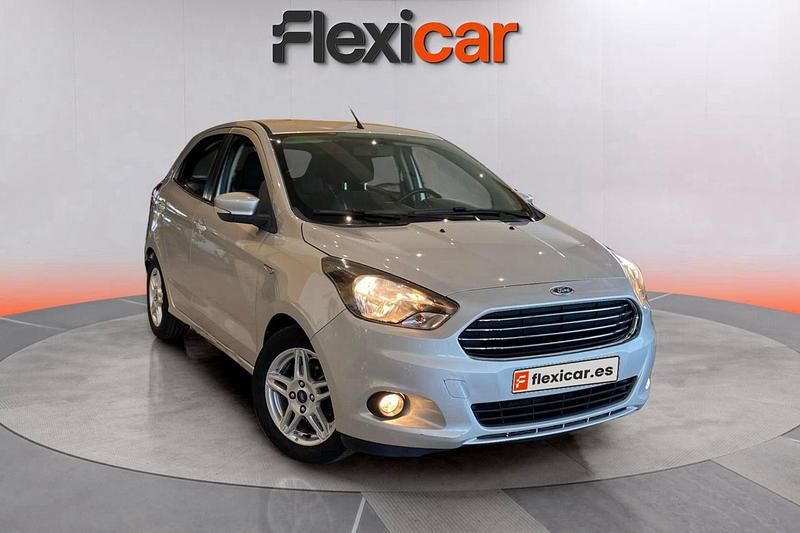 Gris Usado 2017 Ford Ka Plus Utilitario | 7990 € (Precio justo) - Imagen 1/4