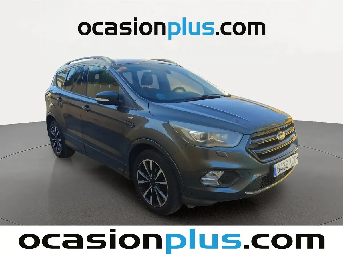 Usado Ford Kuga ST-Line 120 CV (88 kW) 2017 Gris SUV