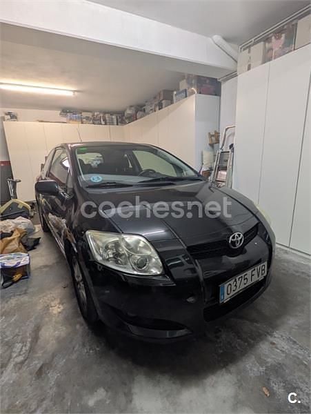 Usado Toyota Auris Luna 124 CV (91 kW) 2007 Negro Berlina