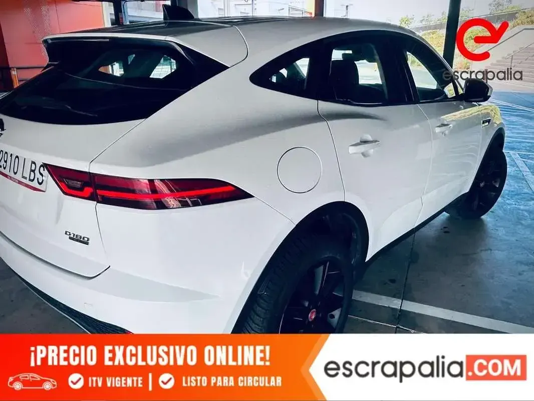 Usado Jaguar E-Pace R-Dynamic 241 CV (177 kW) 2019 Blanco SUV