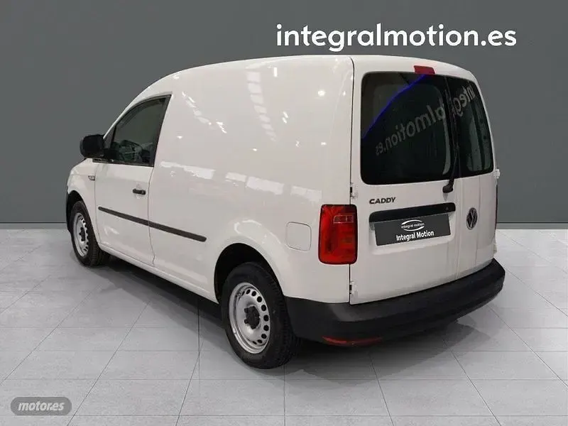 Usado VW Caddy Business 74 CV (54 kW) 2019 Blanco Monovolumen