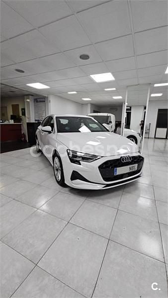 Usado Audi A3 Advanced Plus 116 CV (85 kW) 2025 Blanco Berlina