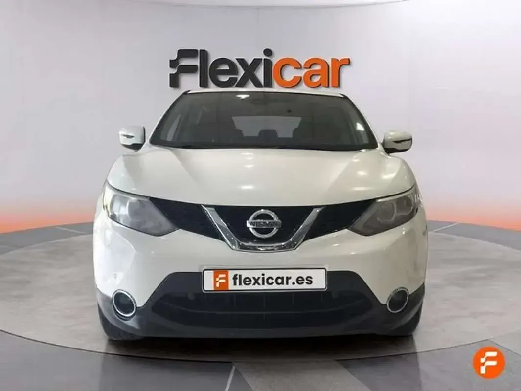 Usado Nissan Qashqai Acenta 110 CV (80 kW) 2017 Blanco SUV