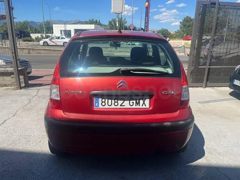 Usado Citroën C3 Furio 75 CV (55 kW) 2009 Granate Berlina