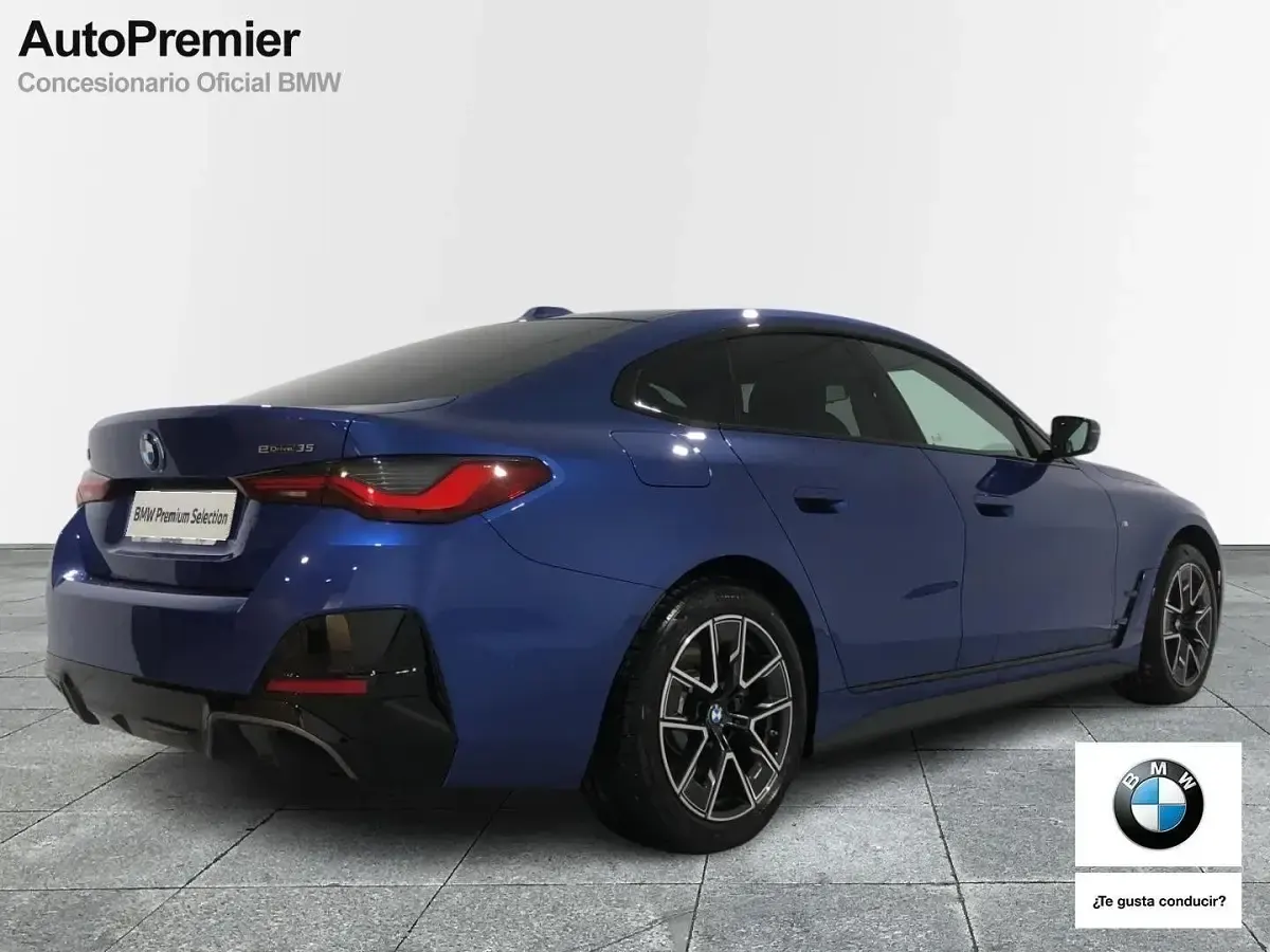 Usado BMW i4 Shadowline 210 kW (286 CV) 2025 Azul Berlina