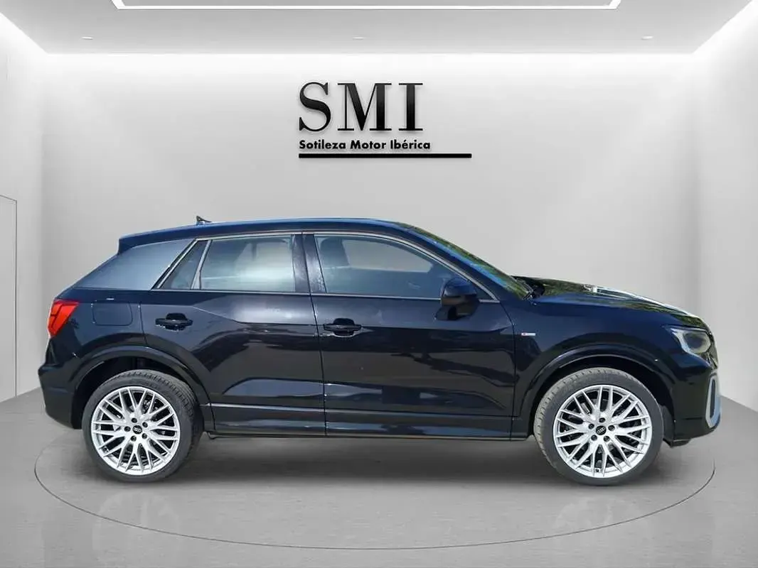 Usado Audi Q2 S-Line 150 CV (110 kW) 2024 SUV