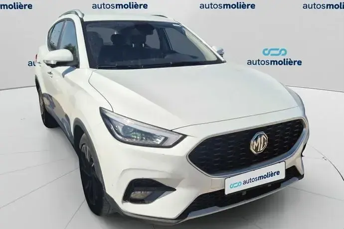 Usado MG ZS Luxury 106 CV (77 kW) 2023 Blanco Berlina