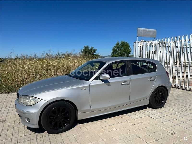 Usado BMW 120 150 CV (110 kW) 2006 Gris / plata Utilitario