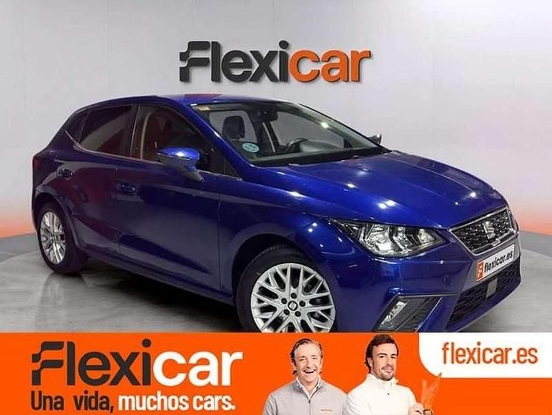 Usado Seat Ibiza Reference 95 CV (69 kW) 2017 Azul Utilitario