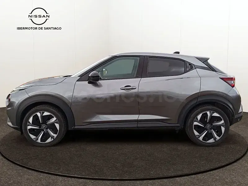 Usado Nissan Juke N-Connecta 143 CV (105 kW) 2025 Gris / plata SUV