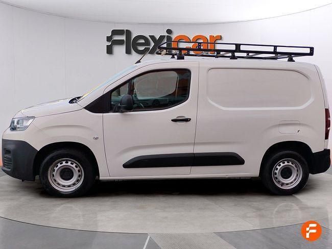 Usado Citroën Berlingo Feel 102 CV (75 kW) 2021 Blanco Monovolumen