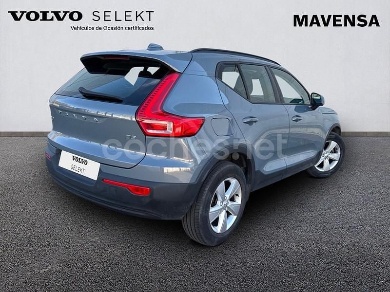 Usado Volvo XC40 150 CV (110 kW) 2020 Gris / plata SUV