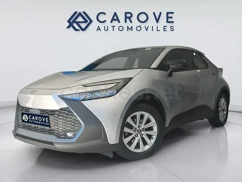 Usado Toyota C-HR Active 140 CV (102 kW) 2024 Gris / plata SUV