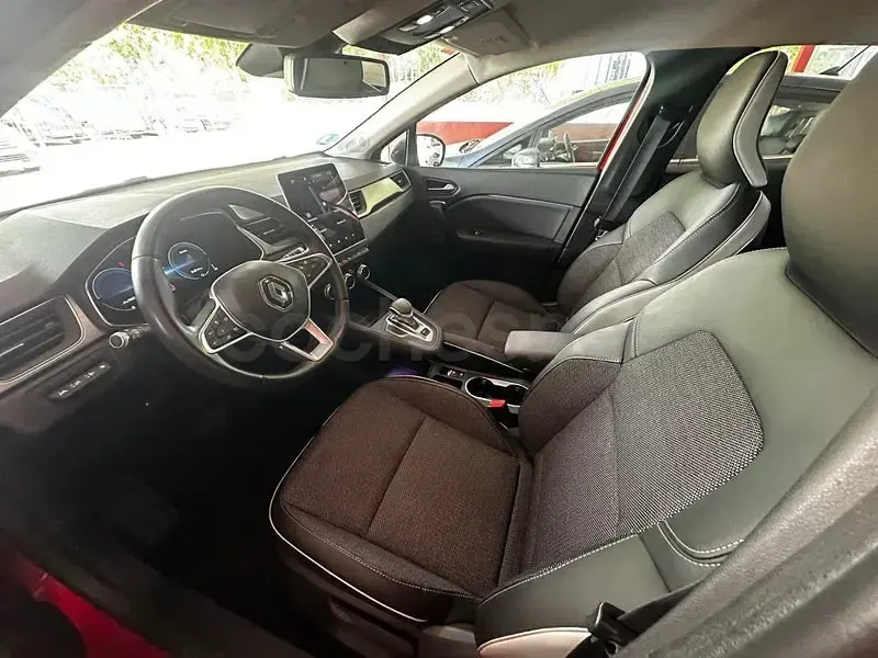 Usado Renault Captur Intens 160 CV (117 kW) 2021 Rojo SUV